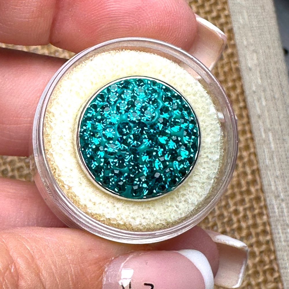 Magnolia and Vine 18mm Original Blue Zircon Dazzle Snap